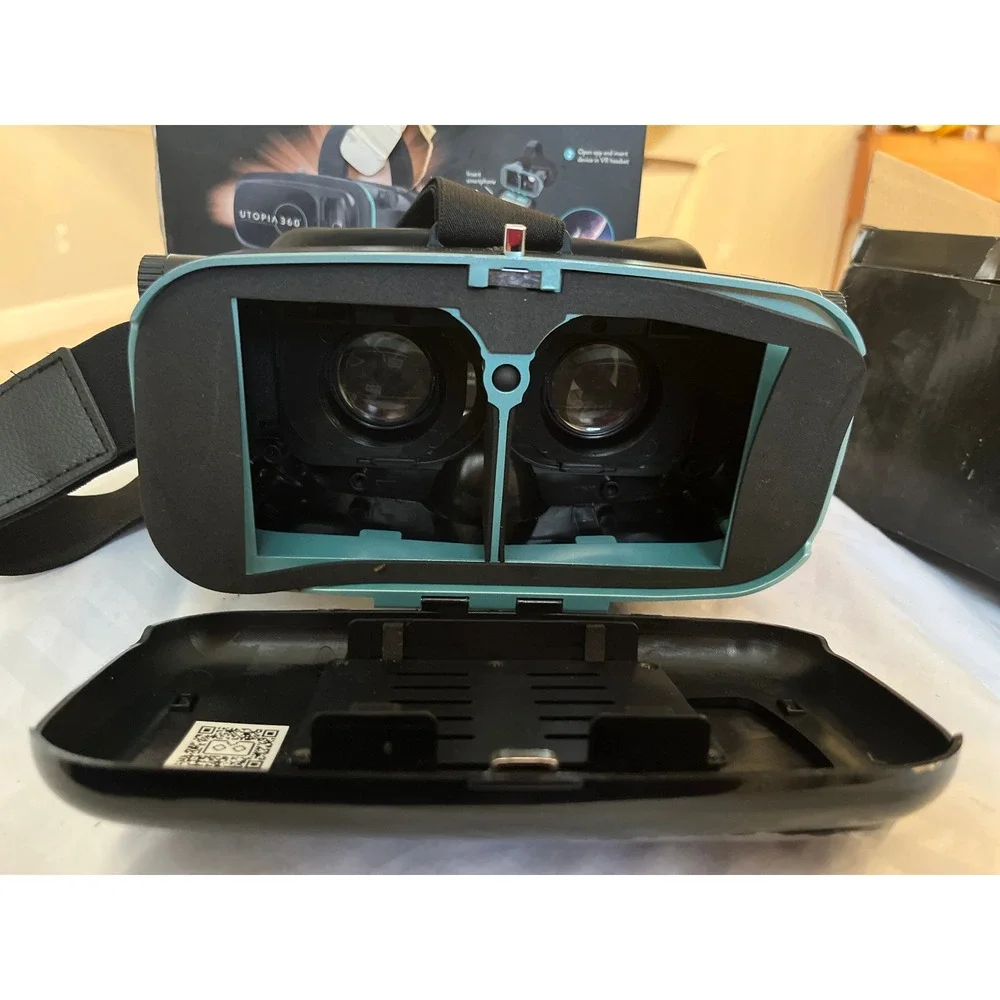 ReTrak Utopia 360 Virtual‎ Reality 3D Headset for Smartphones Black ETVRC
